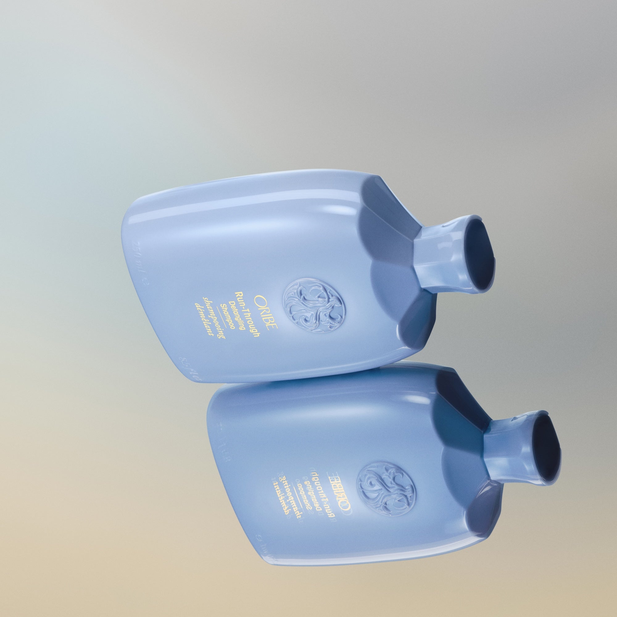 Run-Through Detangling Shampoo - Image 7